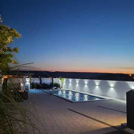Lila Villa Mostar