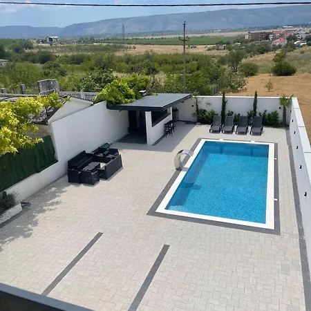 Villa Lila